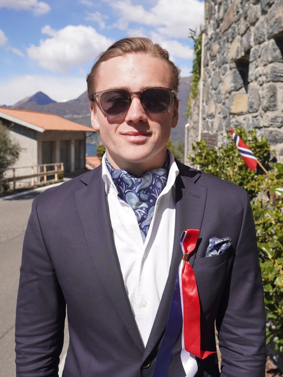Marine Ascot