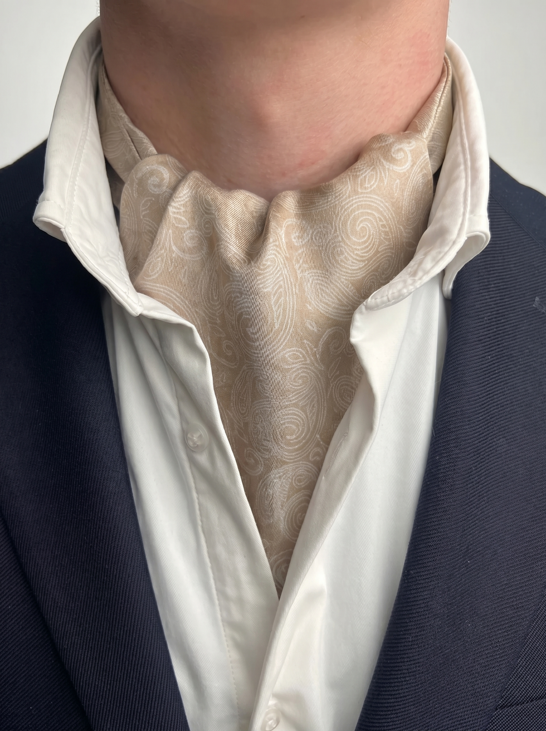 Sand silke Ascot