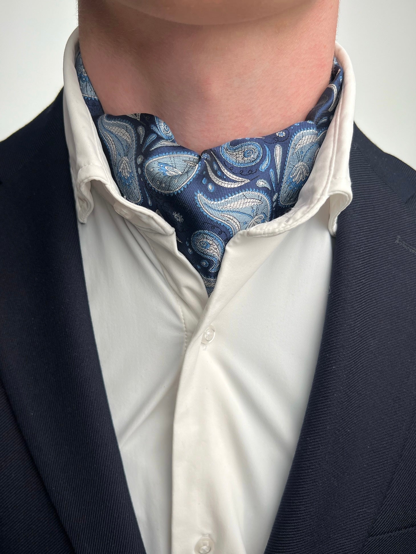 Marine Ascot