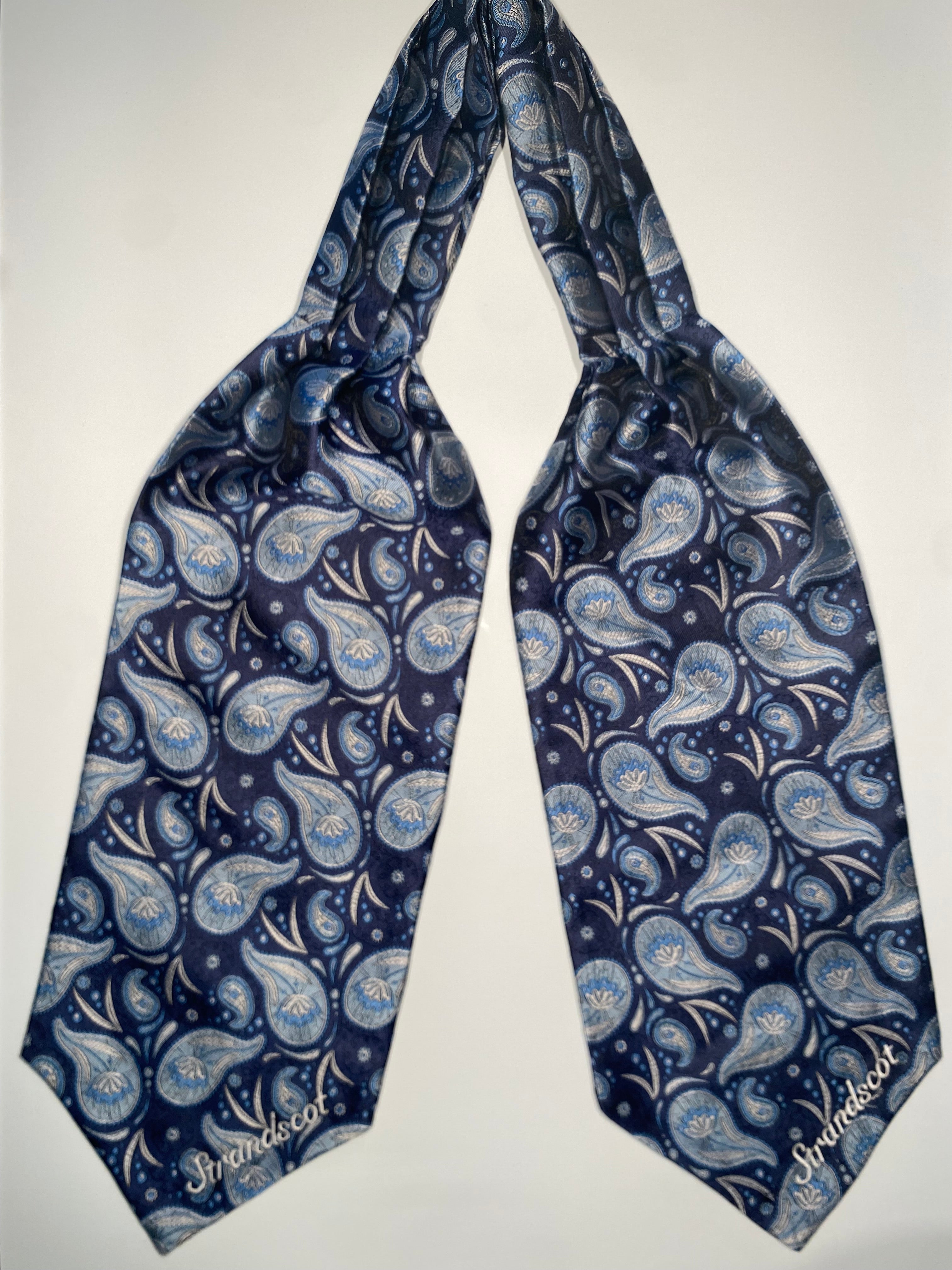 Marine Ascot