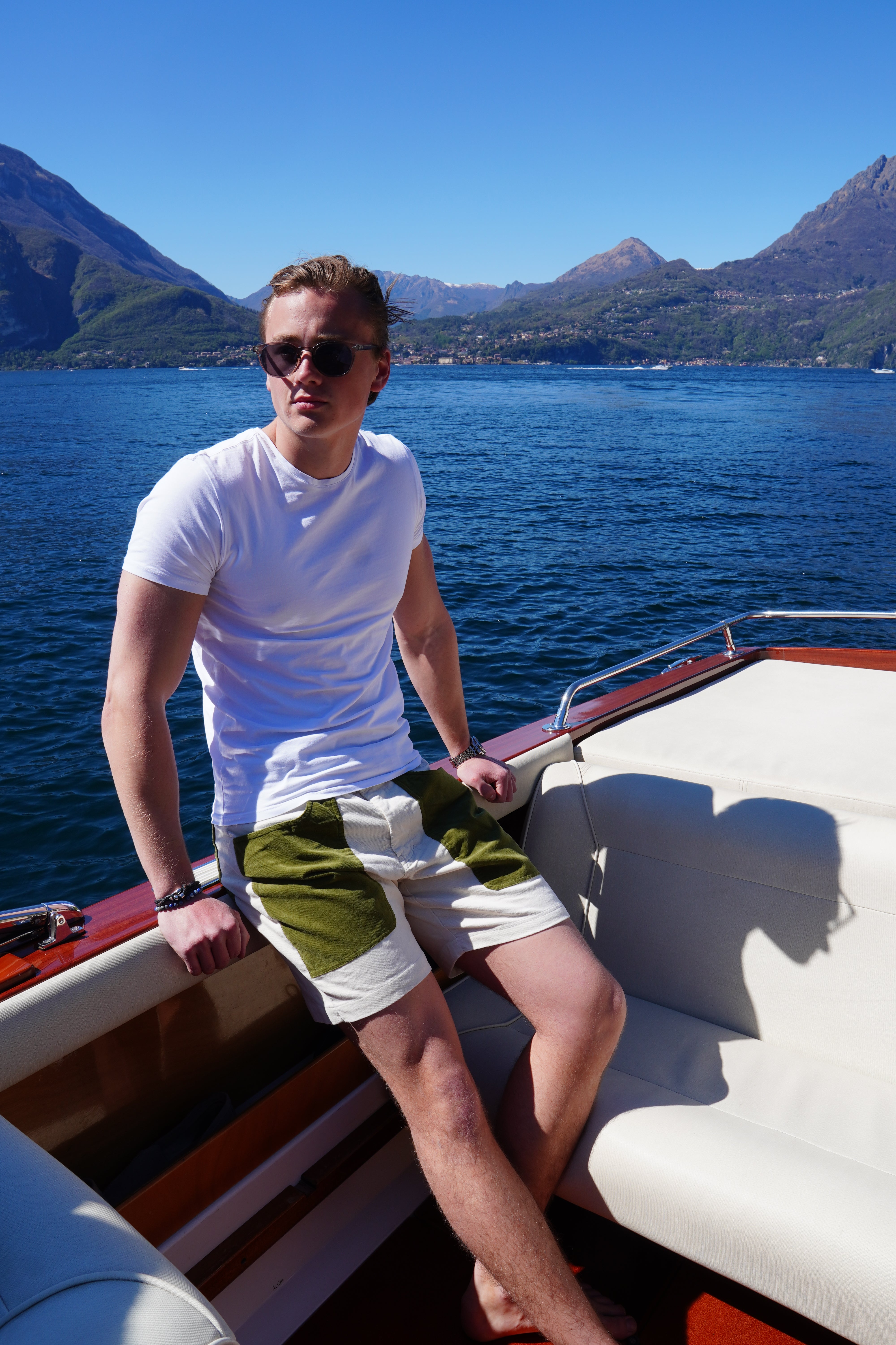 Cord Shorts – Olive/Off White